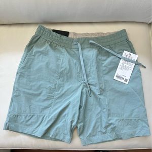 lululemon athletica Light Blue Men's Shorts Bowline